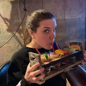 Meet your Posher, Robin